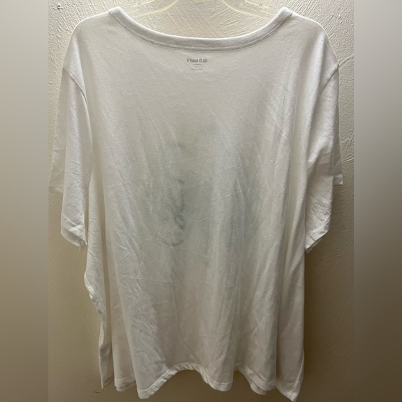 Old Navy cropped tee in white with green graphic. Size 4X, never worn, tag on - Picture 5 of 5